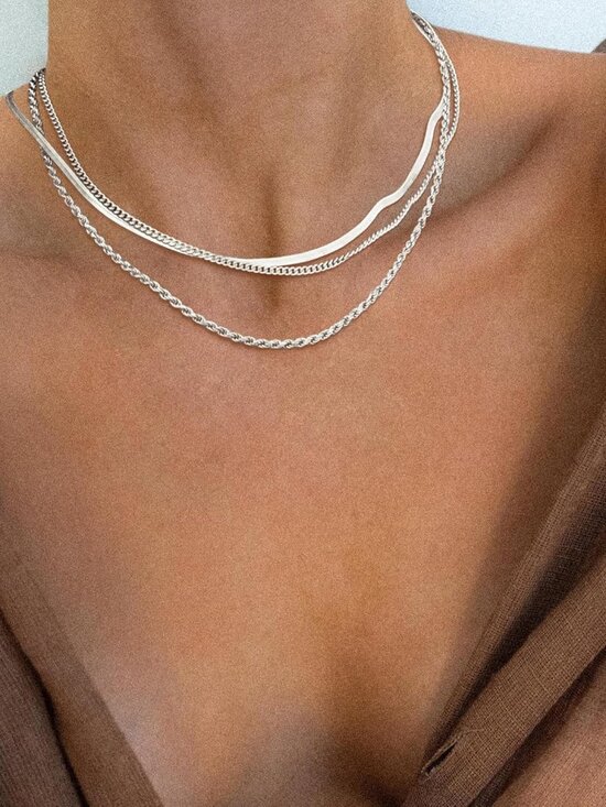 Women's Layered Necklace Set - 3 Piece Dainty Gold Jewelry for Everyday Stacking - Picture 3 of 9